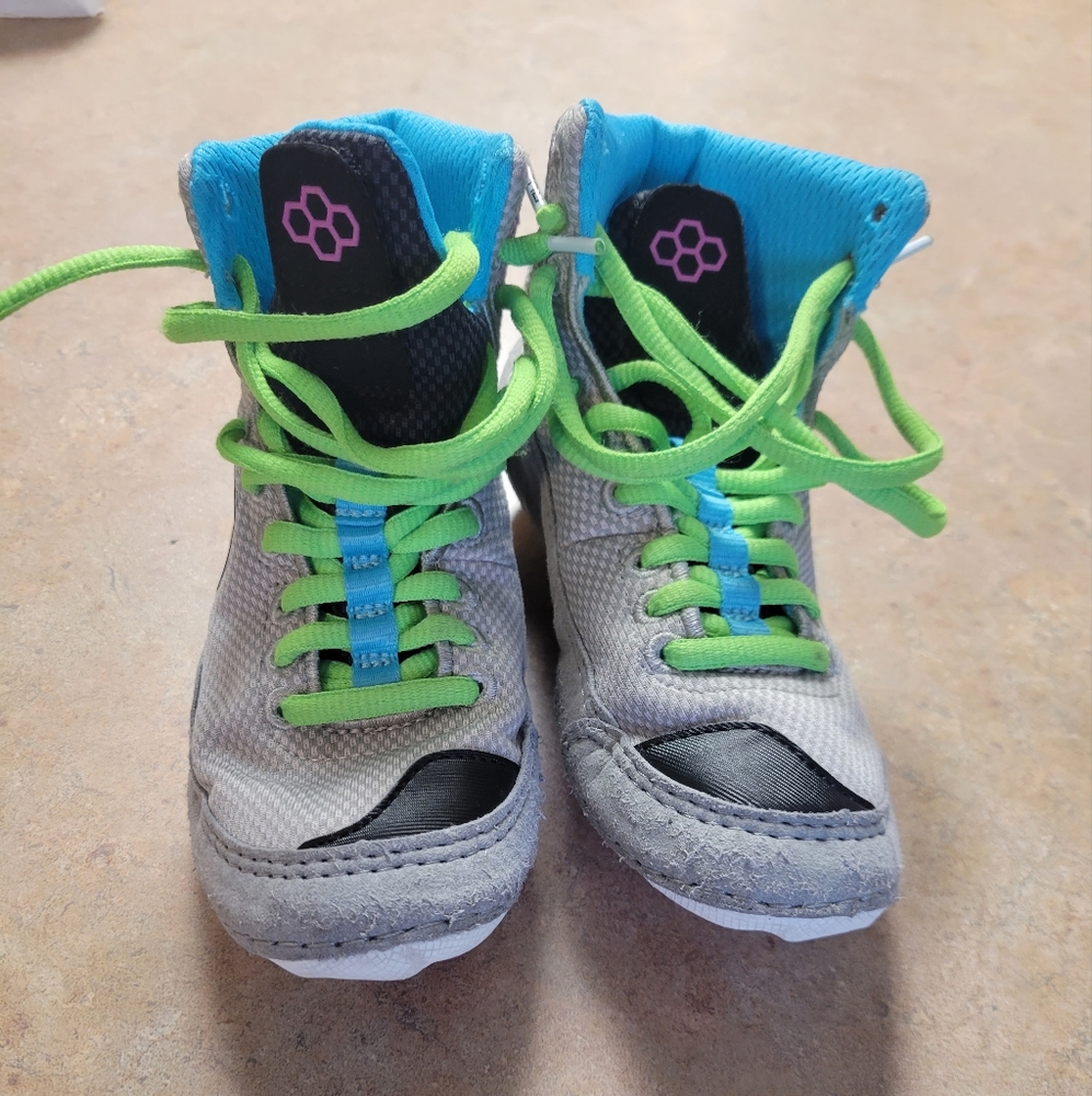 Rudis wrestling shoes